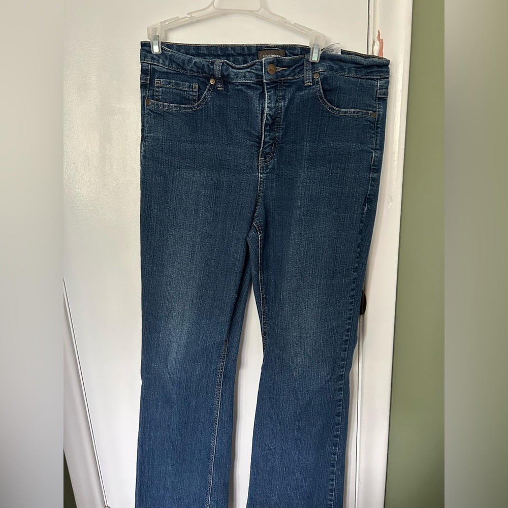 Devnver Hayes dark wash bootcut jeans